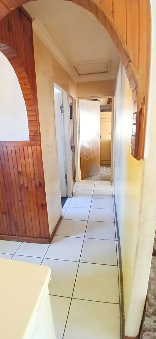 3 Bedroom Property for Sale in Lentegeur Western Cape